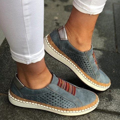 Women's Round-Toe Comfort Flats