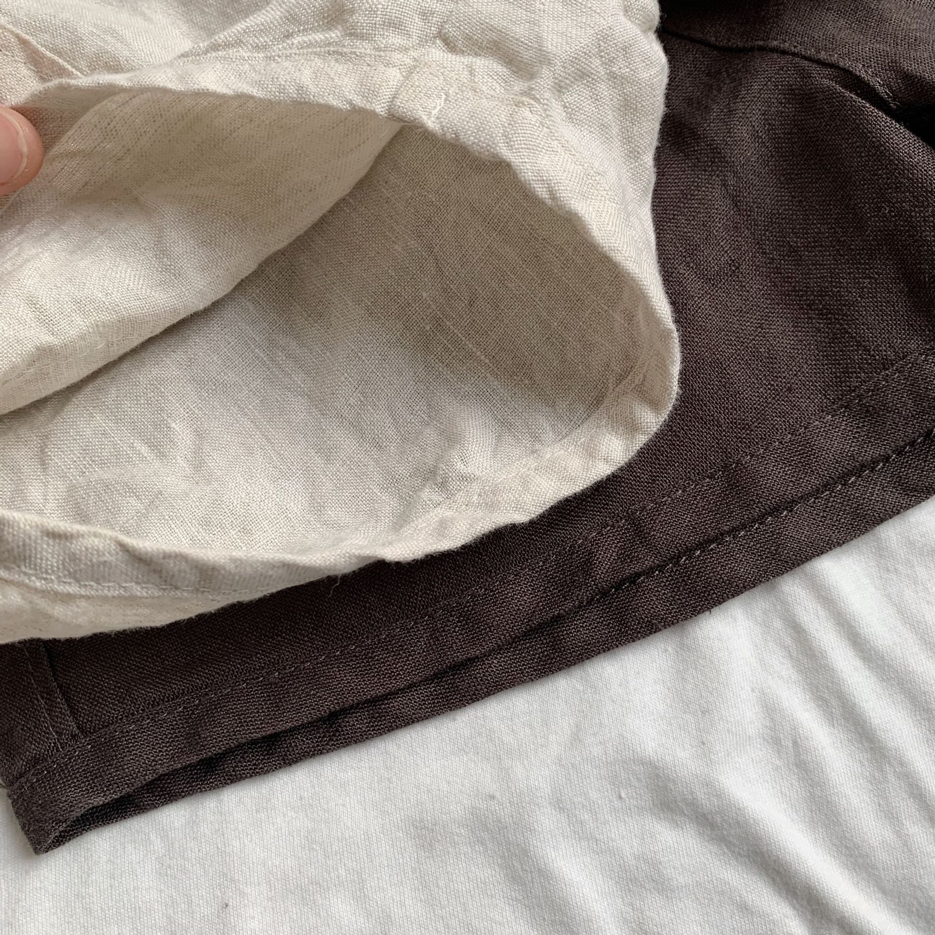 Women's Cargo-Pocket Linen Shorts