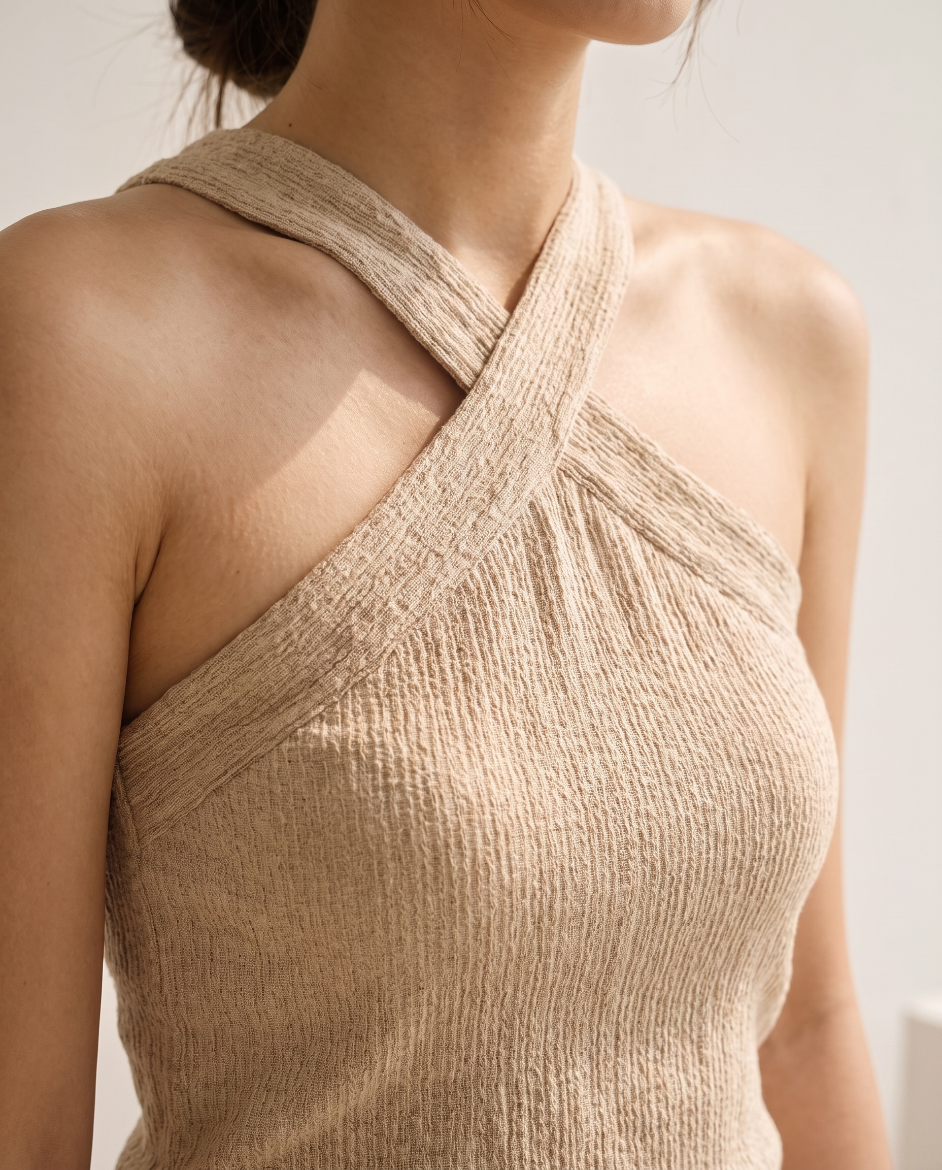 Cotton-linen crisscross halter tank top, strap detail