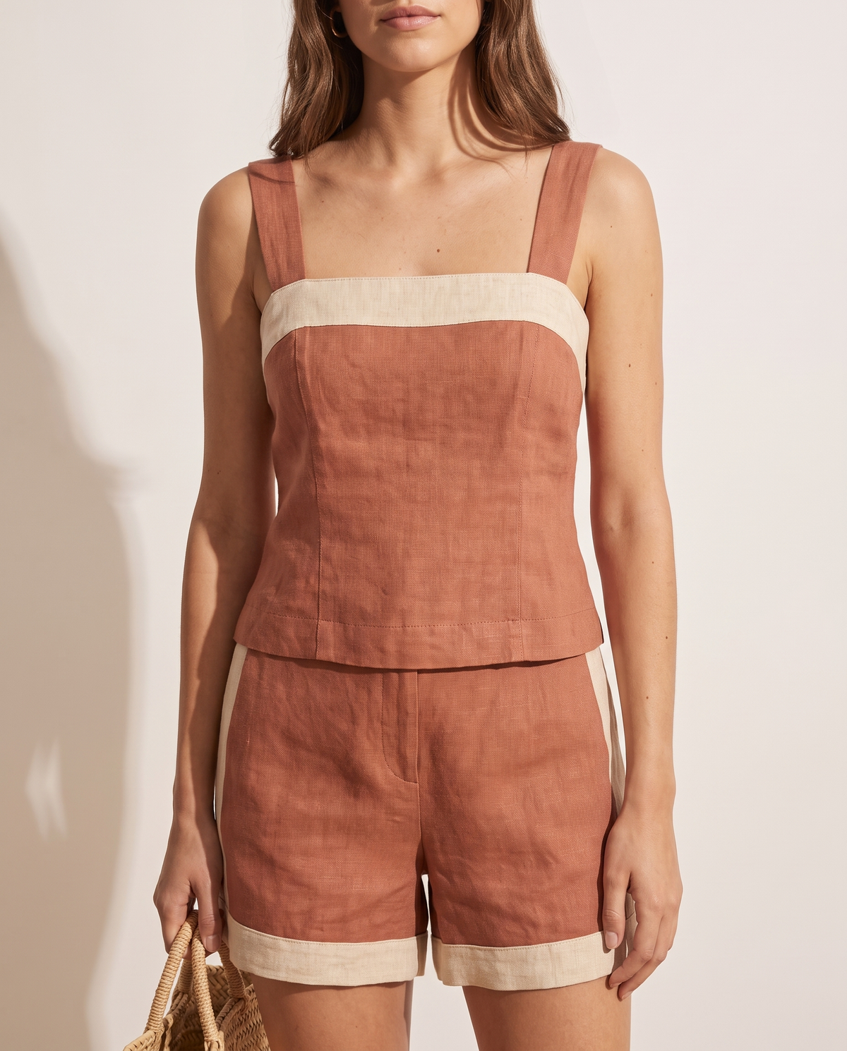 Double-lined two-piece shorts set, detail