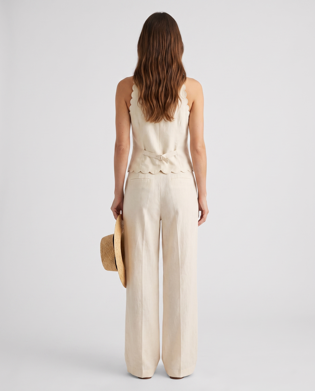 Cotton-linen scallop-trim vest and skirt set, back view