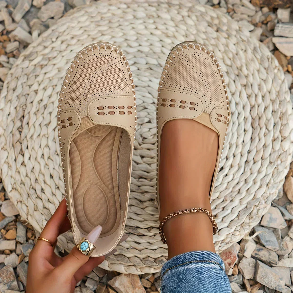 ELOWEN — Women's Perforated Whipstitch Flats