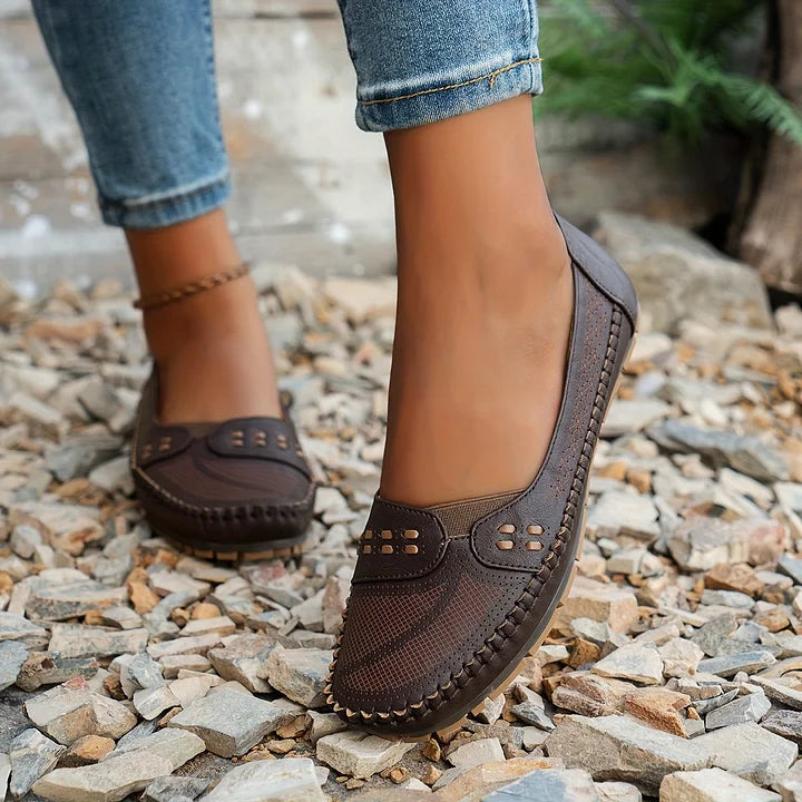ELOWEN — Women's Perforated Whipstitch Flats