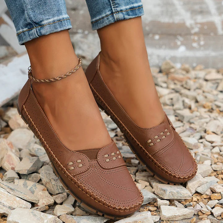 ELOWEN — Women's Perforated Whipstitch Flats